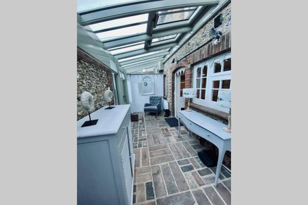 Angel Cottage, Boxgrove, Chichester - Relax And Unwind Екстериор снимка